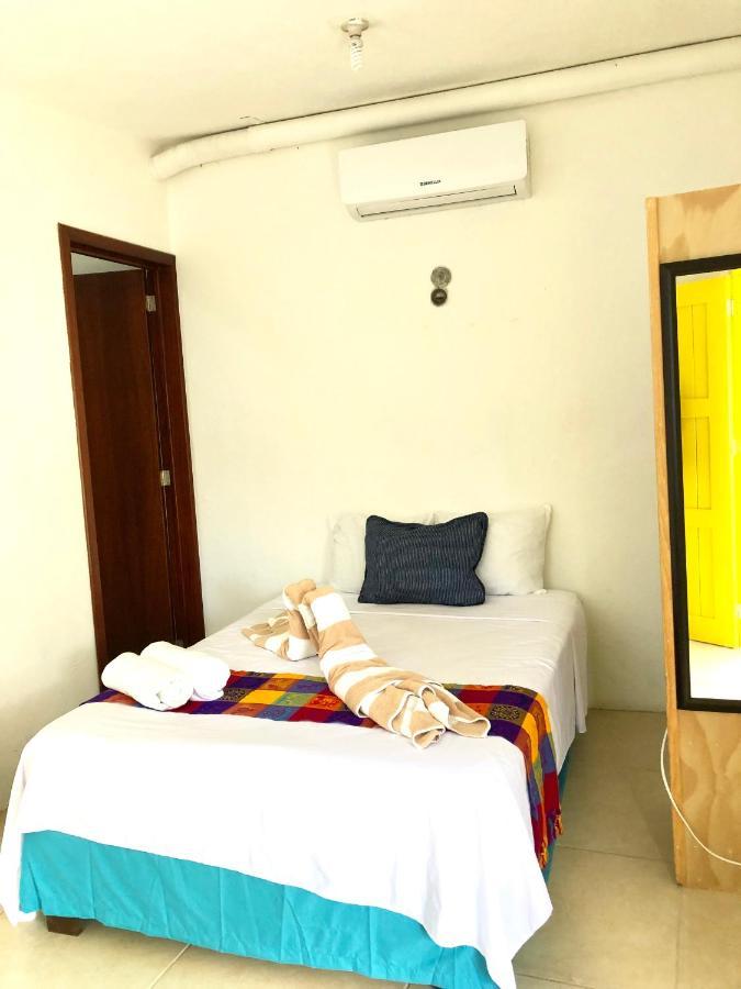 Casa Sol Y Luna Bacalar Bed & Breakfast エクステリア 写真