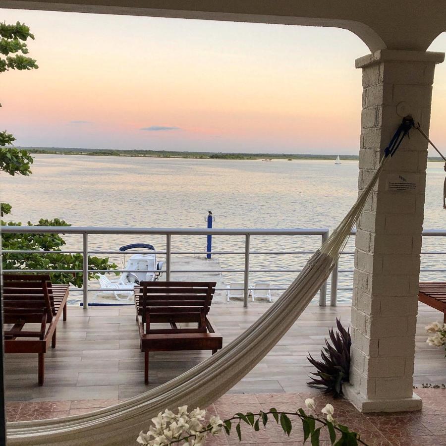 Casa Sol Y Luna Bacalar Bed & Breakfast エクステリア 写真