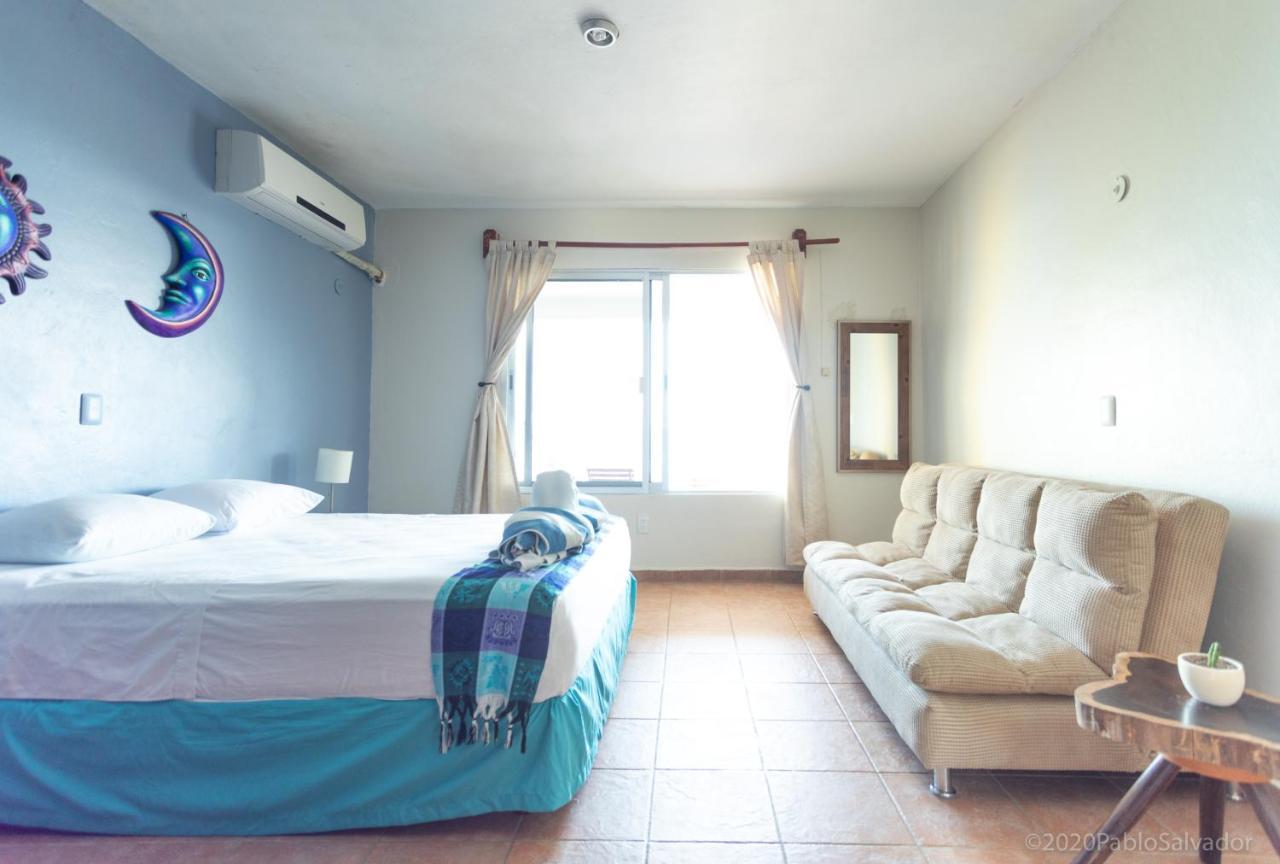 Casa Sol Y Luna Bacalar Bed & Breakfast エクステリア 写真