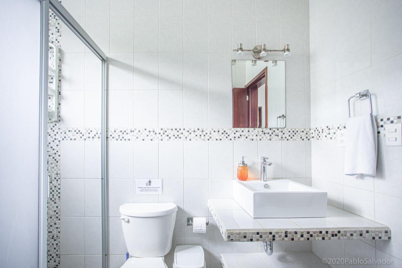 Casa Sol Y Luna Bacalar Bed & Breakfast エクステリア 写真