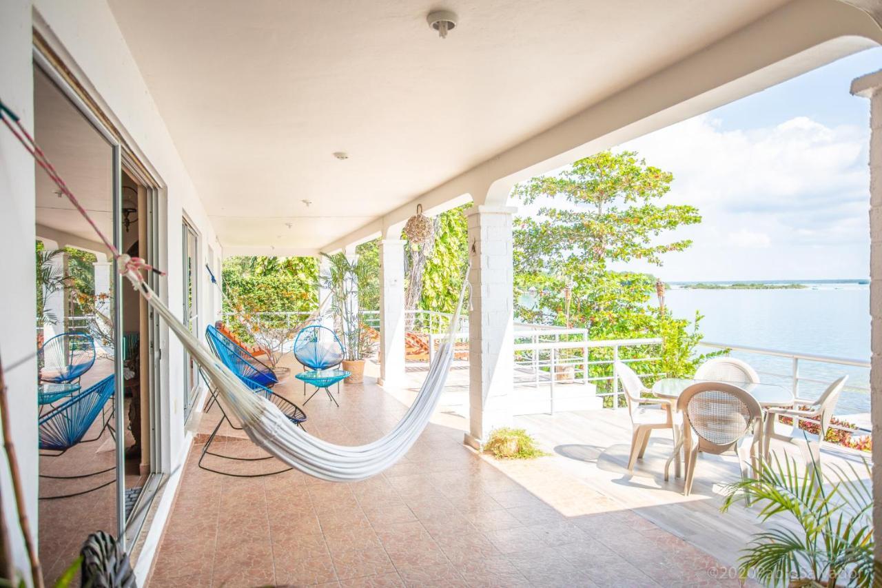 Casa Sol Y Luna Bacalar Bed & Breakfast エクステリア 写真