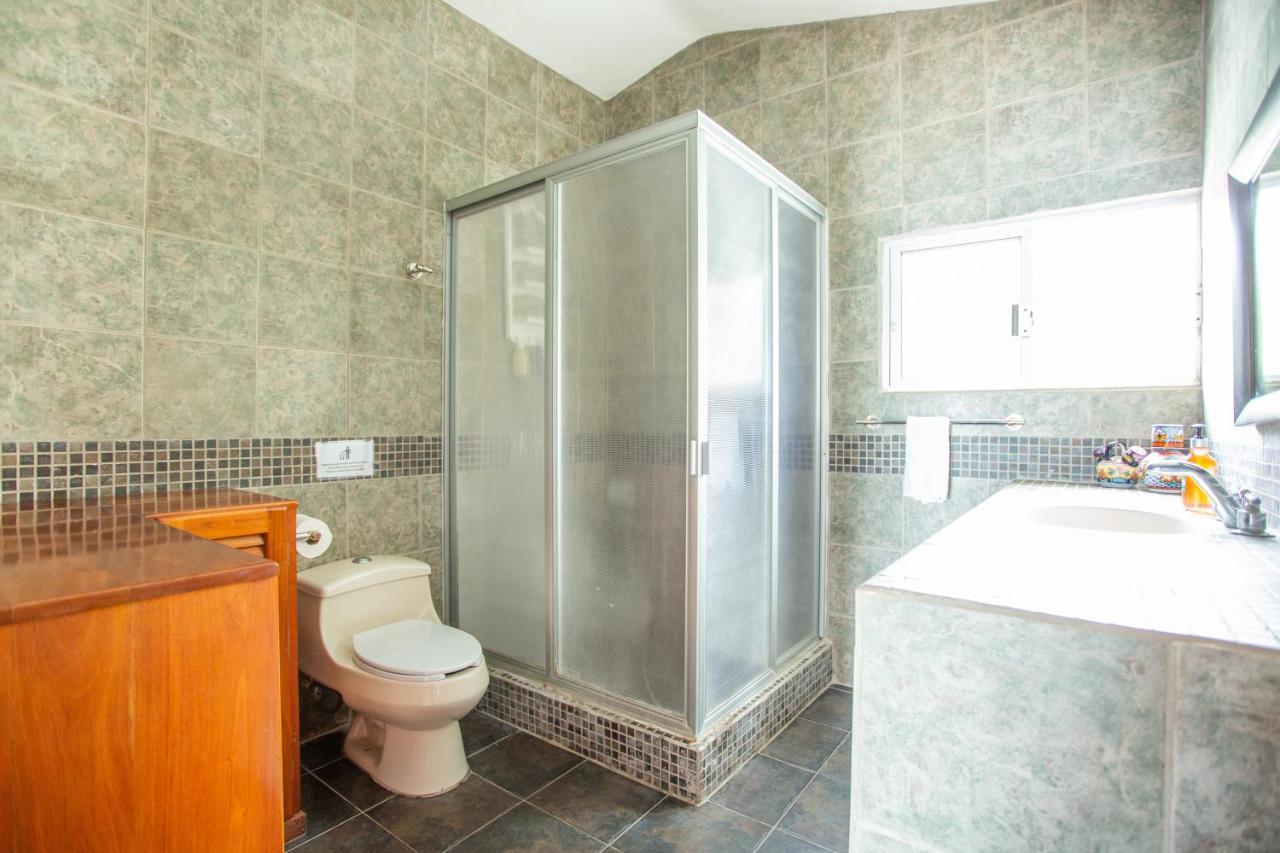 Casa Sol Y Luna Bacalar Bed & Breakfast エクステリア 写真